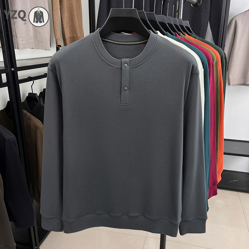Embellish Knit - 暖かい起毛ニットのヘンリーネック長袖トップス（男性用）、クルーネック、ハーフボタン、ルーズカット、ストリートスタイルのアパレル